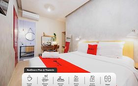 Reddoorz Plus @ Thamrin